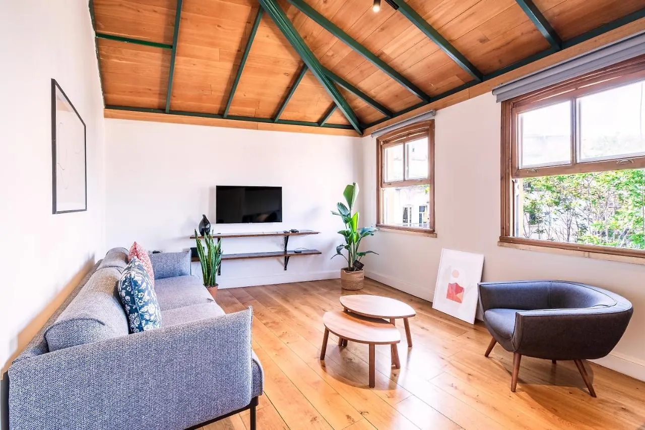 Homie Suites - Historical Apartment Nearby Galata Tower 이스탄불