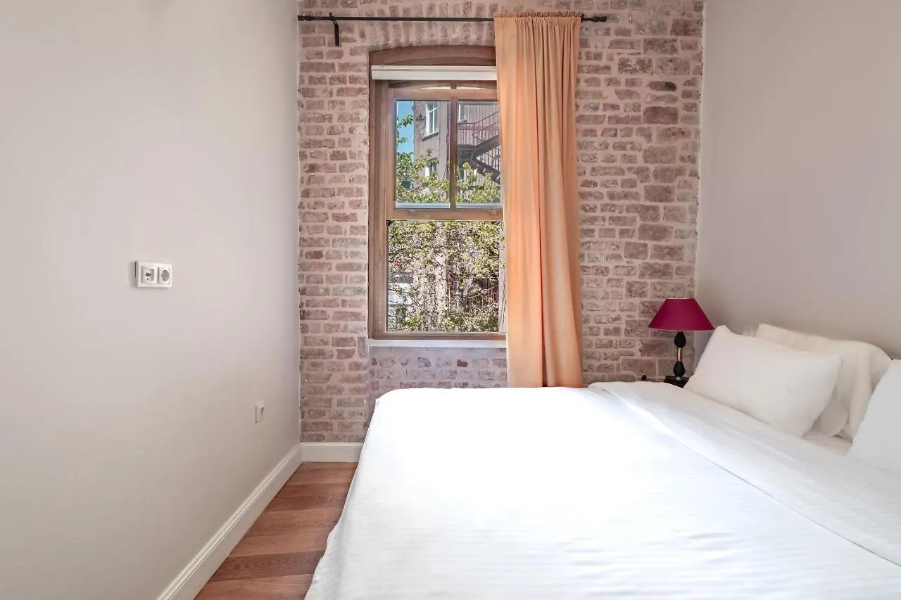 Homie Suites - Historical Apartment Nearby Galata Tower 이스탄불 0*,